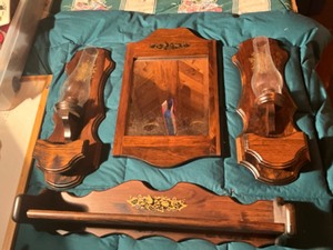lot 82 image: matching wall decor-candles, shelf, mirror