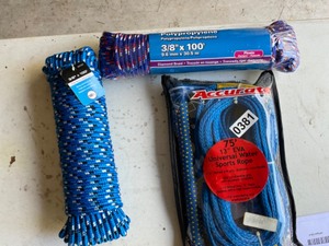 lot 381 image: new in box ski ropes (3)