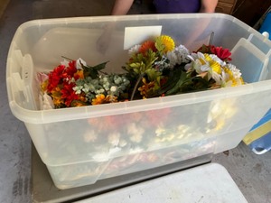 lot 395 image: large tote fake flowers with tote