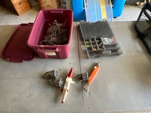 lot 402 image: muskie lures, tackle, contents