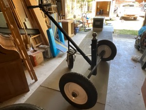 lot 404 image: extreme duty adjsutable trailer dolly