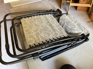 lot 415 image: lawn chair lounger