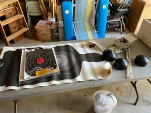lot 416 image: targets, shimano reel, assorted lot