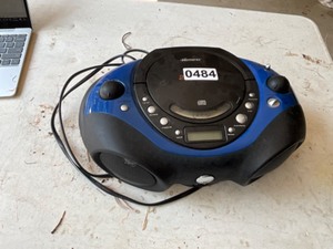 lot 484 image: cd player