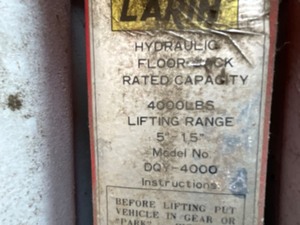 lot 506 image: hydro jack