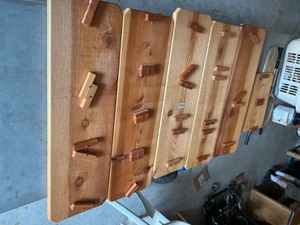 lot 522 image: cedar display racks