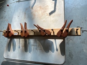 lot 578 image: LL bean Wall stand