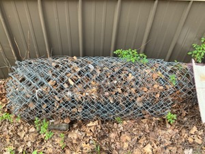 lot 592 image: roll of fencing