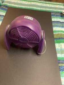 lot 214 image: Duracraft fan