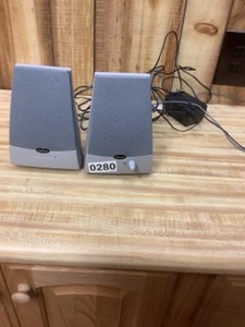 lot 280 image: Polk Audio Computer speakers