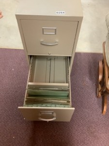 lot 284 image: Two drawer metal filing cabinet