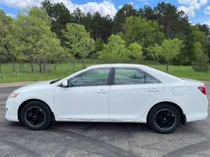 lot 15A image: 2014 Toyota Camry L - 1 OWNER