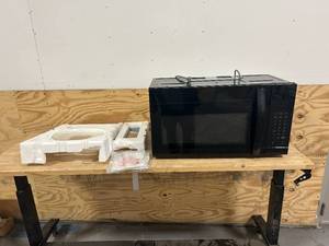 lot 72 image: SEASONS 1.7 Cu. Ft. Over The Range Microwave (Black) PART 233036