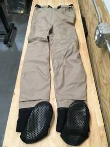 lot 21 image: Cabelas Premium Breathable Stocking-Foot Pant Waders for Men Size XL (Retail $89.97)