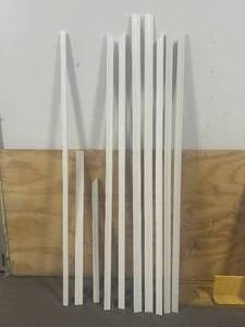 lot 84 image: 10 Pieces of Various White Door Trim