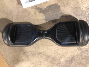 lot 18 image: Saga Play F1 Balancing Scooter Customer Returns See Pictures