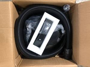 lot 30 image: VEVOR Pond Vacuum Cleaner 1400-Watt Motor in Continuous Intermittent Cycle for Multi-Use Cleaning Above Ground    Customer Returns See Pictures