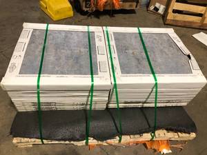 20 Boxes of Mantis Ocean Blue 23.62 in. X 23.62 in. Matte Procelin Floor and Wall Tile Customer Returns See Pictures