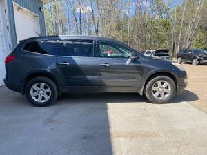 lot 2 image: 2011 Chevy Traverse LT with 180,000 miles