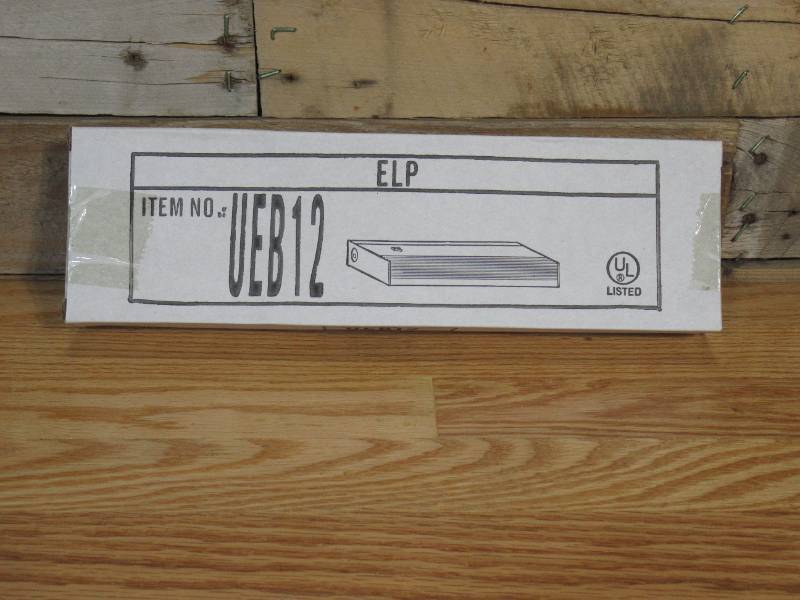 lot 814 image: (4-Pack) UEB12 1-8W SLIM UNDER COUNTER FLUORESCENT LIGHT (UCL) FIXTURE 12-14 WITH SWITCH
