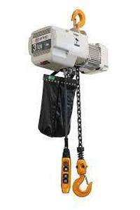 lot 1 image: STARKE Electric Chain Hoist, 1,000 lb, 26 FPM, 230V 3-Phase, 20 ft Lift