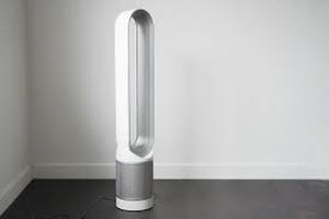 lot 13 image: Dyson - Pure Cool Purifying Fan TP01, Tower - WhiteSilver-Factory Sealed