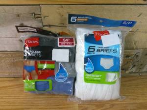 lot 257 image: 3 Pack Mens Briefs-S & 6 Pack Boys Briefs-S Hanes