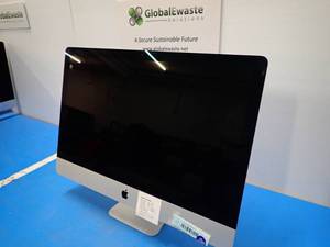 Apple&nbspiMac15,1 A1419 AIO PC &nbspINTEL CORE I5-4690 3.5 Ghz  16GB DDR3 SDRAM  251GB SSD  Includes IOS and power cable  minor marks on screen&nbsp