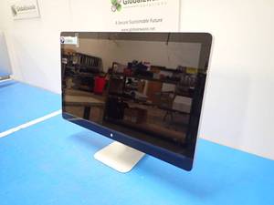 Apple&nbspThunderbolt Display A1407  27 screen with 2560 x 1440 Resolution  Includes power and display cables  Chipped screen,&nbspseveral larger chips along edges and a few very small ones in screen. wire coating damaged on one of the ends&nbsp