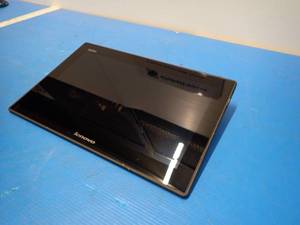 Lenovo&nbspLT1423pwC 60A3-UAR2-WW LCD Monitor  13.3 screen with 1600 x 900 Resolution  Includes USB 3.0 cable