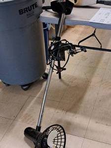 lot 254 image: Minnkota 65 Trolling Motor