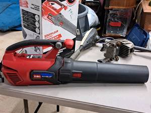 lot 258 image: Toro Power Jet F700 Yard Blower