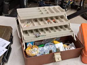 lot 331 image: 16 Plastic Tackle Box with Bobbers, Lures