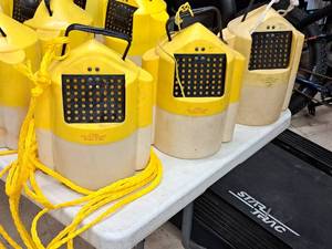lot 368 image: Lot of (3) Minnow Buckets