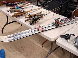 lot 386 image: Lot of (One Pair) Rossignall 54 Skis