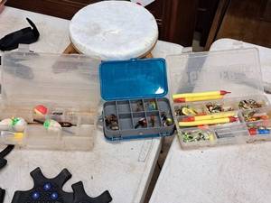 lot 404 image: Lot of (3) Organizer Cases with Fishing Tackle
