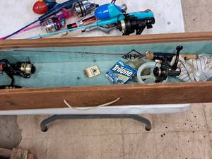 lot 450 image: Ice Fishing Rod Storage Box with (2) Rods and Misc. Fishing Tackle