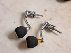 lot 467 image: Lot of (2) Custom Fishing Reel Handles