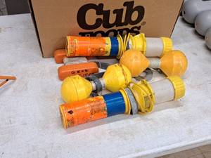 lot 487 image: Lot of (5) Assorted Marker Buoys