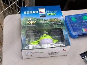 lot 495 image: Vexilar Sonar Phone T-Pod (New)