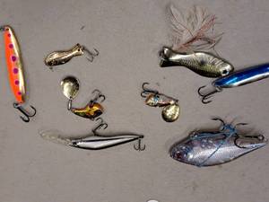 lot 507 image: Lot of (8) Fishing Lures