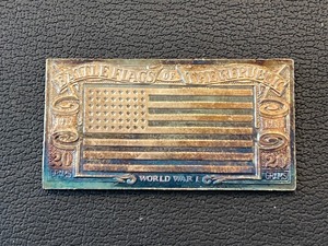 lot 103 image: 24K Gold Plated .999 Silver Bar Battle Flags of the Republic 20 grams