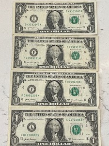 lot 20 image: $1 Dollar Star Notes, Repeating Numbers
