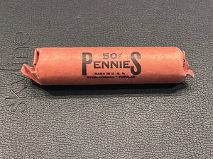 lot 57 image: Roll of Lincoln Wheat Cents