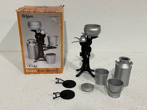 ERTL DeLaval Cream Seperator 17 Scale
