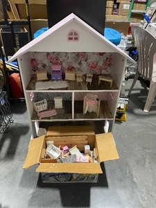 Kids Wooden Doll House with Accessories