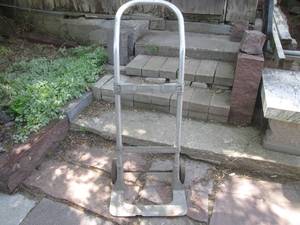 (GRN) Wide Aluminum 2-Wheel Dolly...