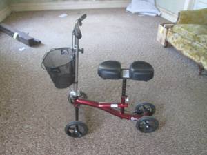 (DLR) Roscoe Steerable Knee Walker...