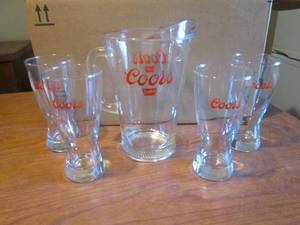 (K) Coors Glass Beer Pitcher and 4 ...