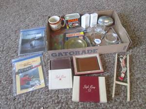 (DLR) Assorted Vintage Smalls...